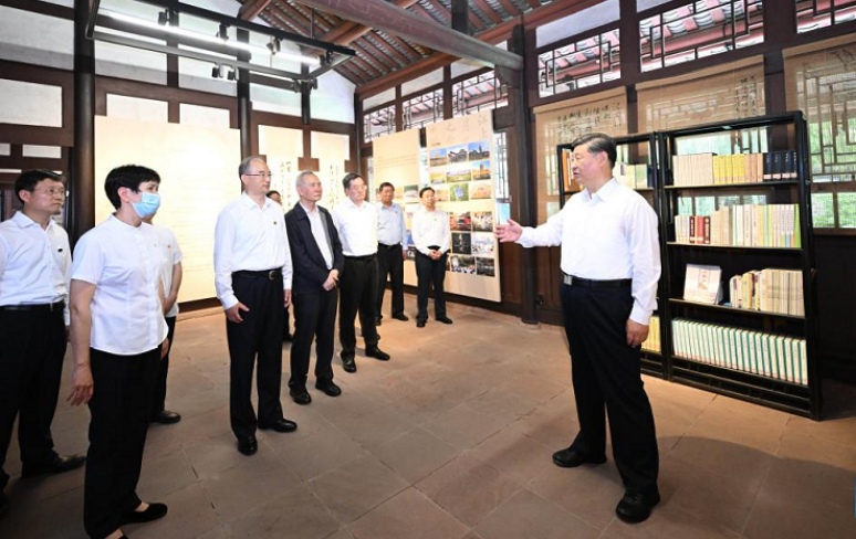 Си Цзиньпин посетил с инспекцией город Мэйшань