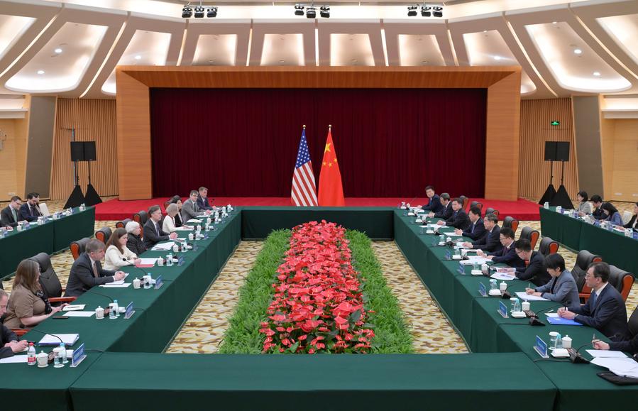 Китай выразил США озабоченность по поводу санкций, таможенных пошлин и инвестиционных ограничений во время визита Дж. Йеллен в КНР
